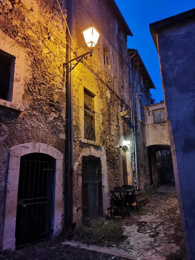 Casa Manetta Apartment Calascio Exterior photo